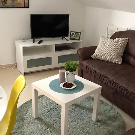 Apartman Vodice * ヴォディツェ