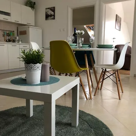 דירה Apartman Vodice *