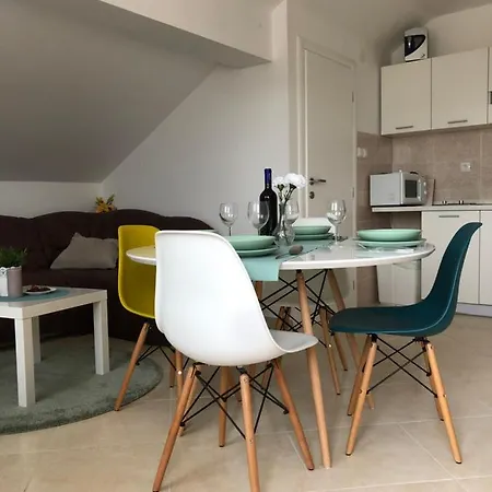 Apartman Vodice Lägenhet *