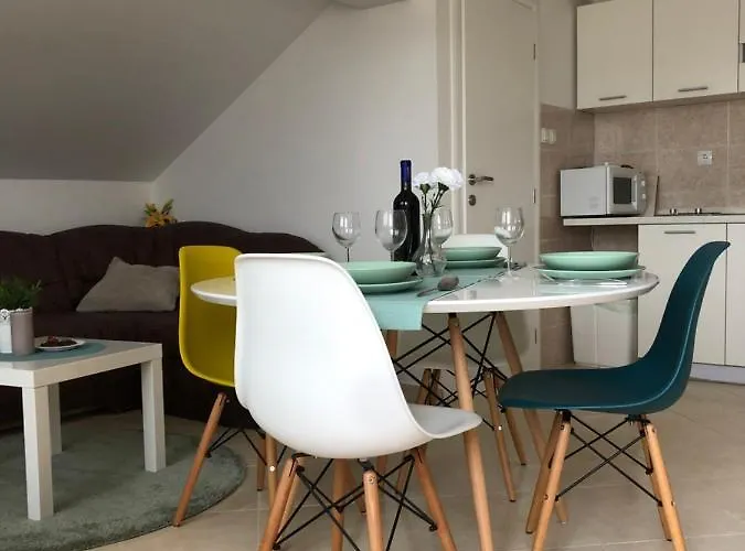 Apartman Vodice アパート *